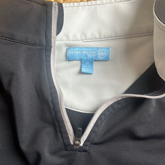 Peter Millar performance pullover - Picture 2 of 7